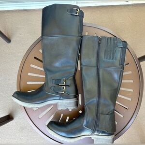 Clarks Tall Black Leather Moto Boots Buckle Zip Lug Sole | Size 7M